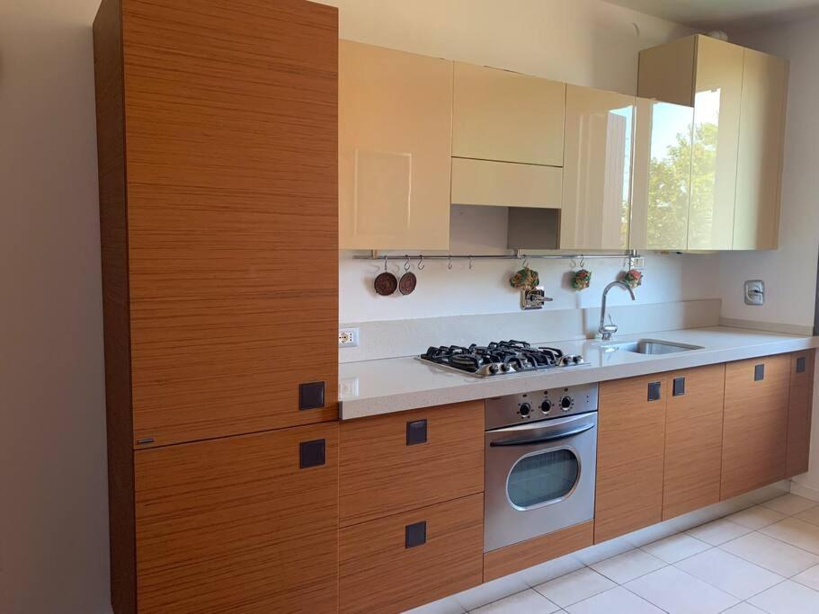 Appartamento Andrew'S House Con Parcheggio Privato Anzola dell'Emilia Exteriör bild